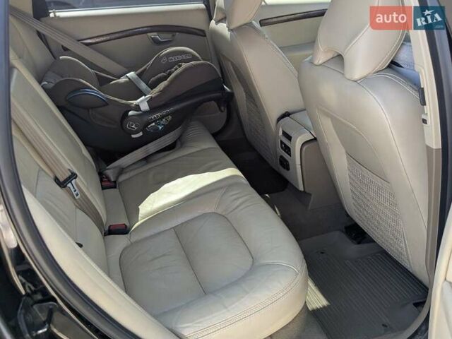 Вольво ХС70 2010 в Ивано-Франковске на Automoto.ua Черный Вольво ХС70, объемом двигателя 3.2 л и пробегом 296 тыс. км за 11600 $, фото 6 на Automoto.ua