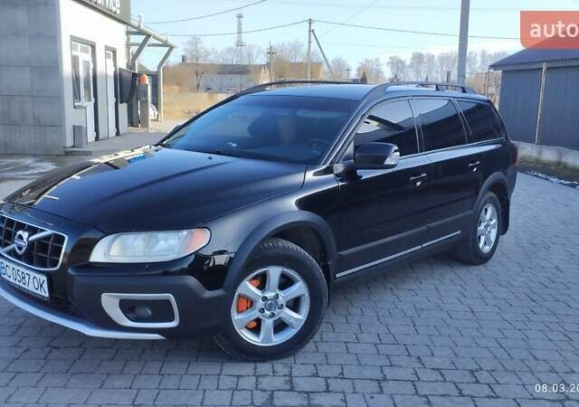 Чорний Вольво ХС70, об'ємом двигуна 2.4 л та пробігом 285 тис. км за 12000 $, фото 2 на Automoto.ua