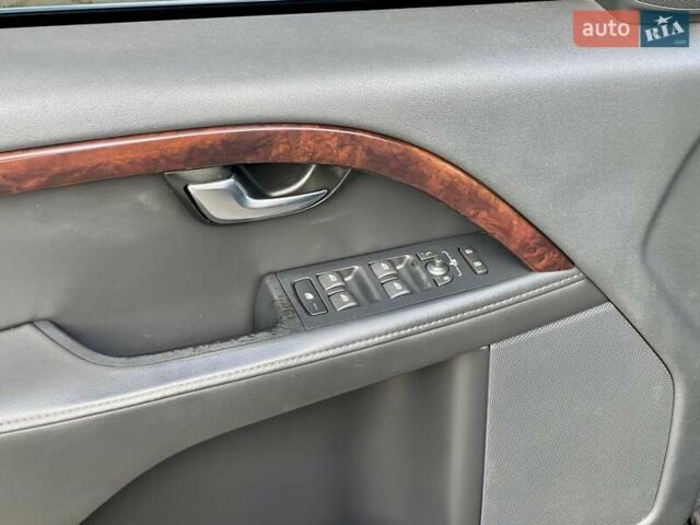 Черный Вольво ХС70, объемом двигателя 2.4 л и пробегом 174 тыс. км за 13999 $, фото 44 на Automoto.ua