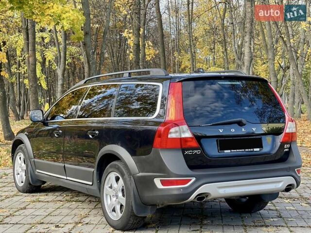 Черный Вольво ХС70, объемом двигателя 2.4 л и пробегом 174 тыс. км за 13999 $, фото 4 на Automoto.ua