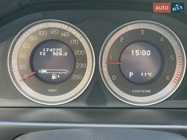 Черный Вольво ХС70, объемом двигателя 2.4 л и пробегом 174 тыс. км за 13999 $, фото 18 на Automoto.ua