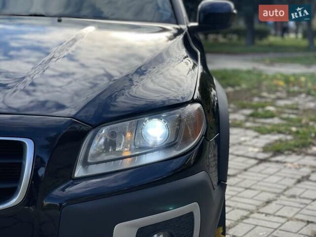 Черный Вольво ХС70, объемом двигателя 2.4 л и пробегом 174 тыс. км за 13999 $, фото 12 на Automoto.ua