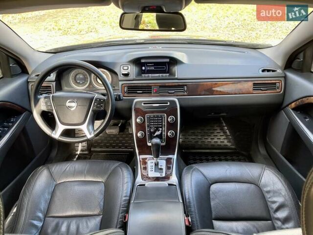 Черный Вольво ХС70, объемом двигателя 2.4 л и пробегом 174 тыс. км за 13999 $, фото 16 на Automoto.ua
