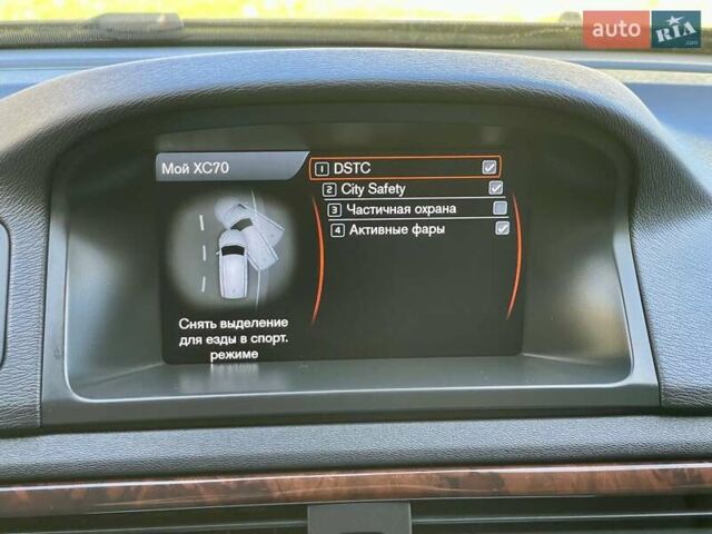 Черный Вольво ХС70, объемом двигателя 2.4 л и пробегом 174 тыс. км за 13999 $, фото 36 на Automoto.ua