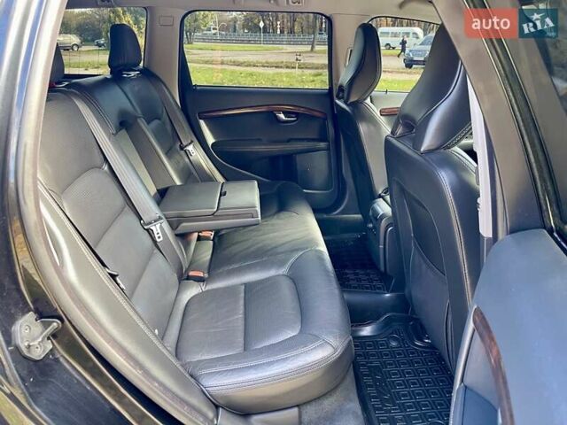 Черный Вольво ХС70, объемом двигателя 2.4 л и пробегом 174 тыс. км за 13999 $, фото 31 на Automoto.ua