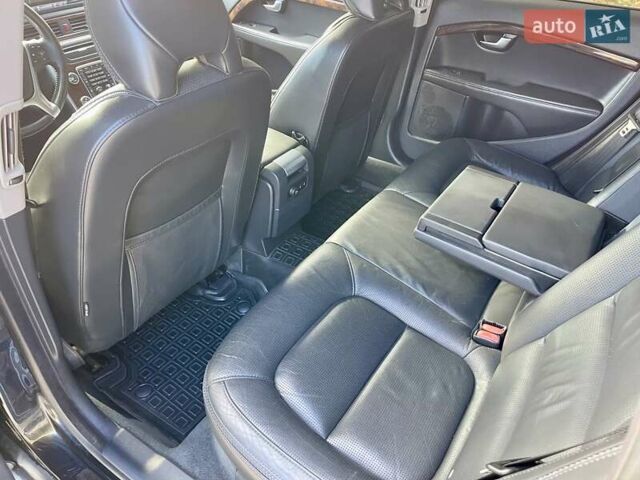 Черный Вольво ХС70, объемом двигателя 2.4 л и пробегом 174 тыс. км за 13999 $, фото 28 на Automoto.ua