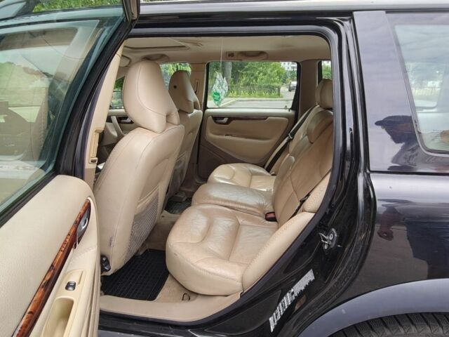 Черный Вольво ХС70, объемом двигателя 0 л и пробегом 300 тыс. км за 5000 $, фото 3 на Automoto.ua