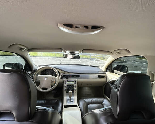 Коричневий Вольво ХС70, об'ємом двигуна 2.4 л та пробігом 303 тис. км за 14000 $, фото 9 на Automoto.ua