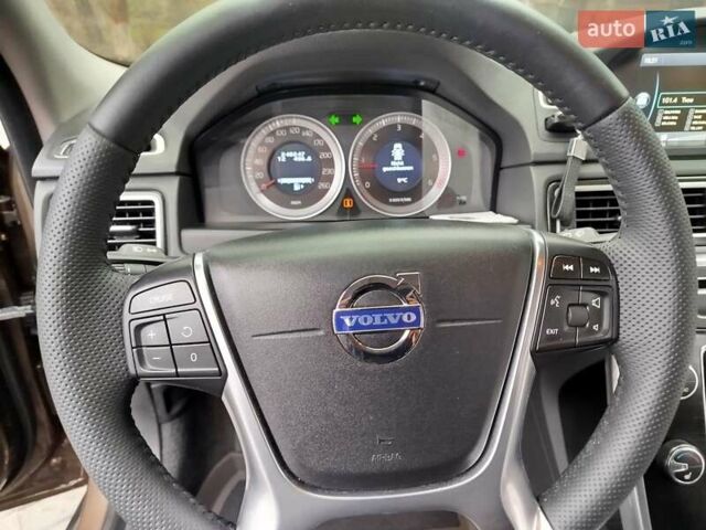 Коричневый Вольво ХС70, объемом двигателя 2.4 л и пробегом 248 тыс. км за 16350 $, фото 28 на Automoto.ua