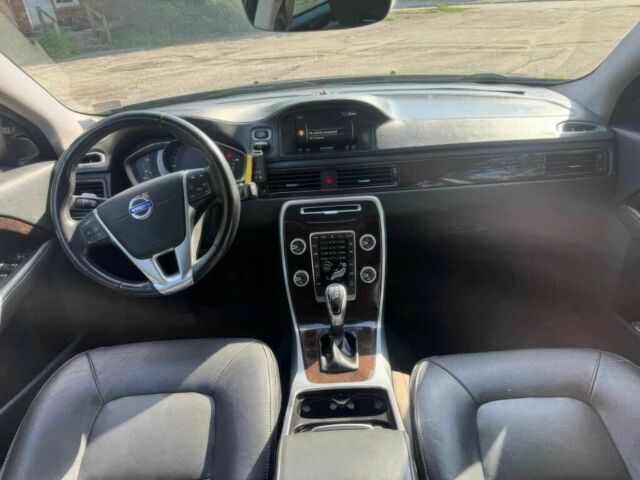 Коричневый Вольво ХС70, объемом двигателя 2.5 л и пробегом 71 тыс. км за 7200 $, фото 11 на Automoto.ua