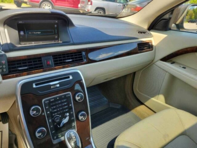 Коричневий Вольво ХС70, об'ємом двигуна 3.2 л та пробігом 73 тис. км за 7350 $, фото 8 на Automoto.ua