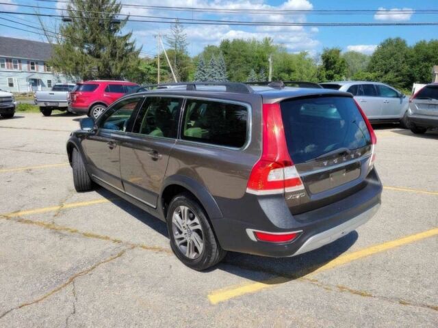 Коричневий Вольво ХС70, об'ємом двигуна 3.2 л та пробігом 73 тис. км за 7350 $, фото 5 на Automoto.ua