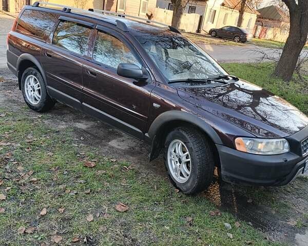 Червоний Вольво ХС70, об'ємом двигуна 2.5 л та пробігом 295 тис. км за 8500 $, фото 1 на Automoto.ua