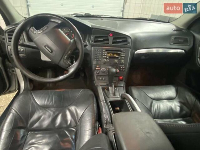 Вольво ХС70, об'ємом двигуна 0 л та пробігом 398 тис. км за 3000 $, фото 5 на Automoto.ua