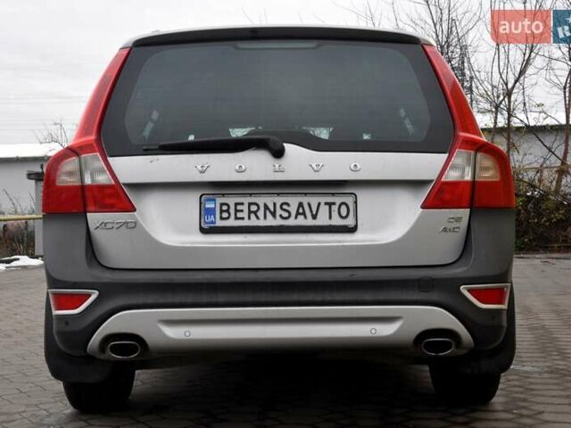 Вольво ХС70, объемом двигателя 2.4 л и пробегом 258 тыс. км за 11999 $, фото 10 на Automoto.ua