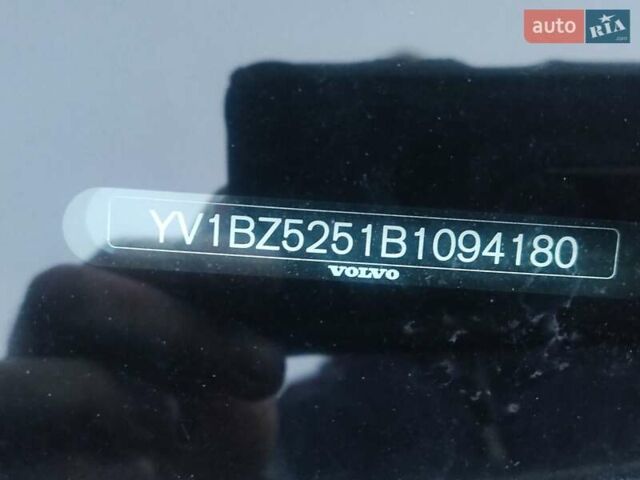 Вольво ХС70, об'ємом двигуна 1.98 л та пробігом 313 тис. км за 11000 $, фото 16 на Automoto.ua