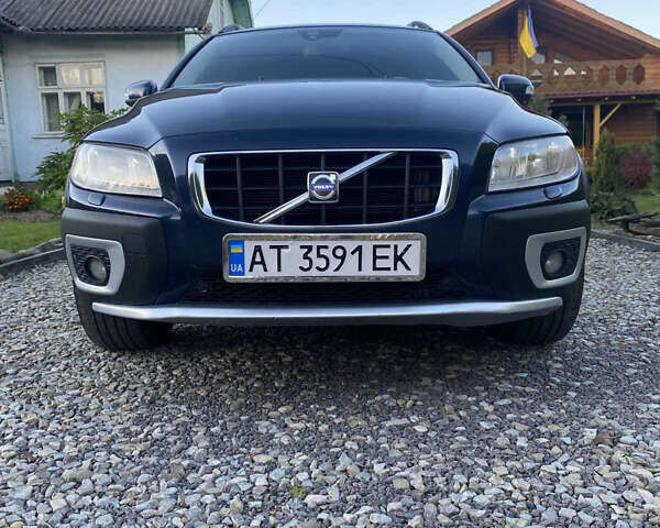 Вольво ХС70, объемом двигателя 3.2 л и пробегом 99 тыс. км за 11500 $, фото 2 на Automoto.ua