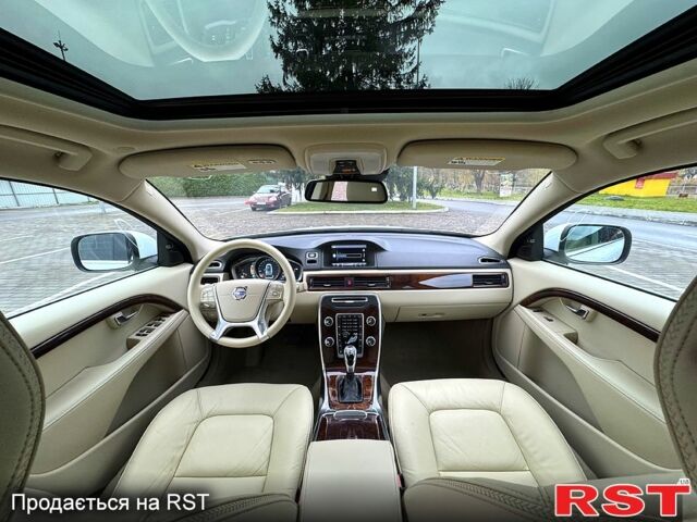 Вольво ХС70, объемом двигателя 2 л и пробегом 135 тыс. км за 15999 $, фото 9 на Automoto.ua