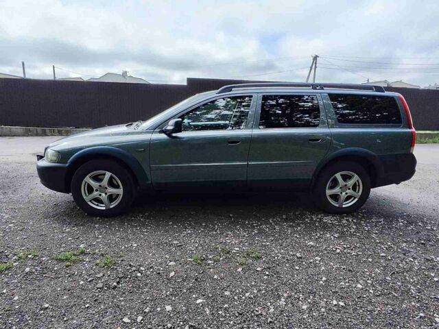 Серый Вольво ХС70, объемом двигателя 2.5 л и пробегом 296 тыс. км за 3900 $, фото 8 на Automoto.ua