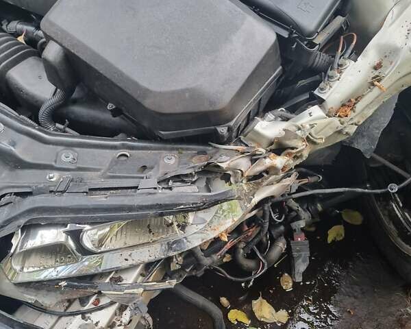 Серый Вольво ХС70, объемом двигателя 2.4 л и пробегом 566 тыс. км за 2900 $, фото 5 на Automoto.ua