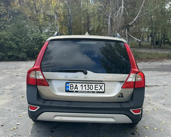 Сірий Вольво ХС70, об'ємом двигуна 3.19 л та пробігом 180 тис. км за 10600 $, фото 7 на Automoto.ua