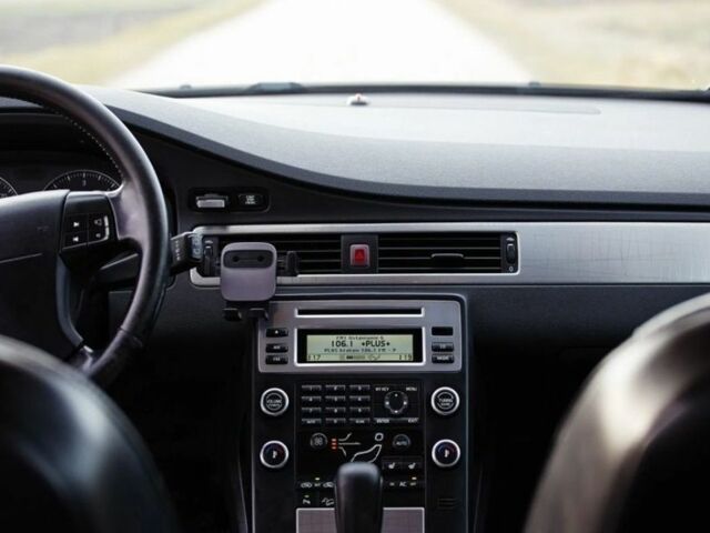 Серый Вольво ХС70, объемом двигателя 0 л и пробегом 270 тыс. км за 3000 $, фото 8 на Automoto.ua