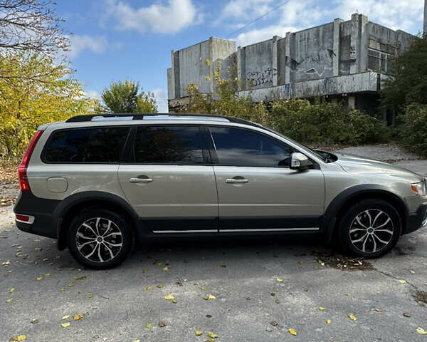 Сірий Вольво ХС70, об'ємом двигуна 3.19 л та пробігом 180 тис. км за 10600 $, фото 4 на Automoto.ua