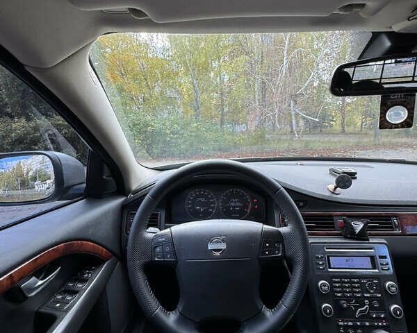 Сірий Вольво ХС70, об'ємом двигуна 3.19 л та пробігом 180 тис. км за 10600 $, фото 13 на Automoto.ua