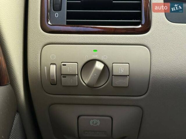 Серый Вольво ХС70, объемом двигателя 3.19 л и пробегом 208 тыс. км за 11990 $, фото 21 на Automoto.ua