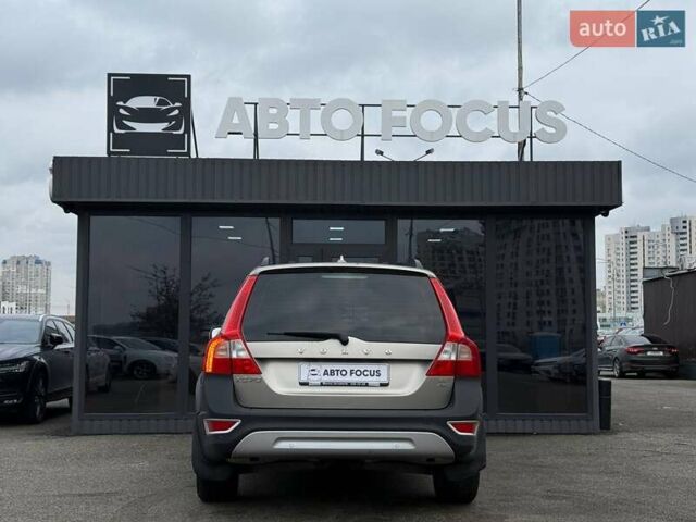 Сірий Вольво ХС70, об'ємом двигуна 3.19 л та пробігом 208 тис. км за 10490 $, фото 6 на Automoto.ua