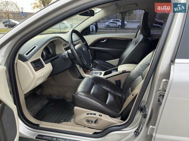 Серый Вольво ХС70, объемом двигателя 3.19 л и пробегом 208 тыс. км за 12000 $, фото 8 на Automoto.ua