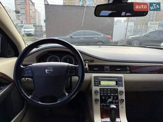 Серый Вольво ХС70, объемом двигателя 3.19 л и пробегом 208 тыс. км за 11990 $, фото 13 на Automoto.ua