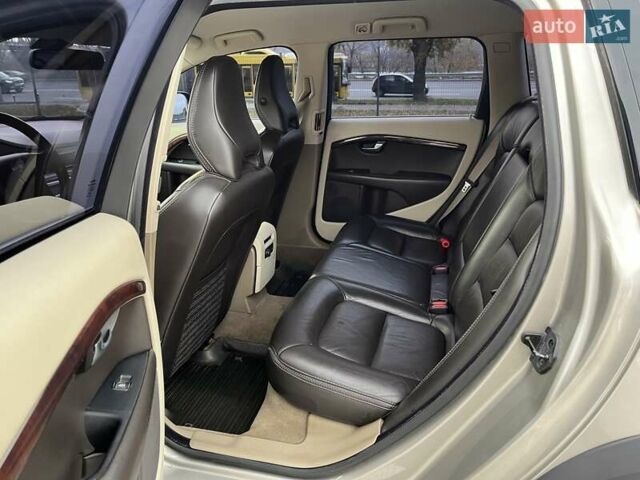 Серый Вольво ХС70, объемом двигателя 3.19 л и пробегом 208 тыс. км за 12000 $, фото 14 на Automoto.ua