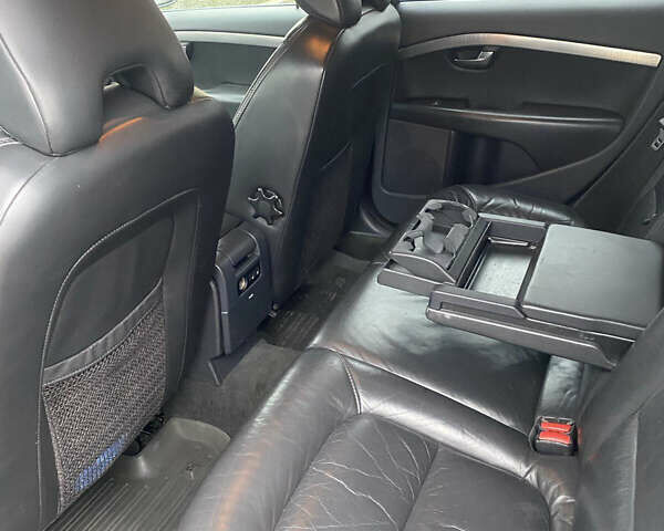 Серый Вольво ХС70, объемом двигателя 2.4 л и пробегом 356 тыс. км за 9500 $, фото 11 на Automoto.ua