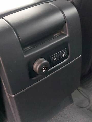 Серый Вольво ХС70, объемом двигателя 3.19 л и пробегом 265 тыс. км за 9500 $, фото 15 на Automoto.ua