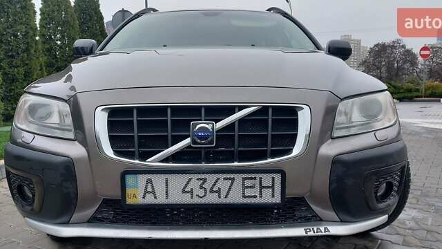 Серый Вольво ХС70, объемом двигателя 3.19 л и пробегом 265 тыс. км за 9500 $, фото 2 на Automoto.ua