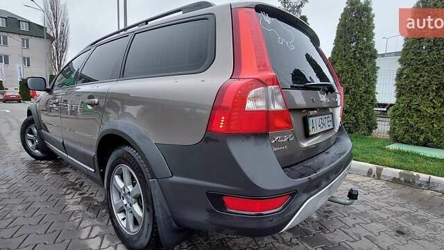 Серый Вольво ХС70, объемом двигателя 3.19 л и пробегом 265 тыс. км за 9500 $, фото 4 на Automoto.ua