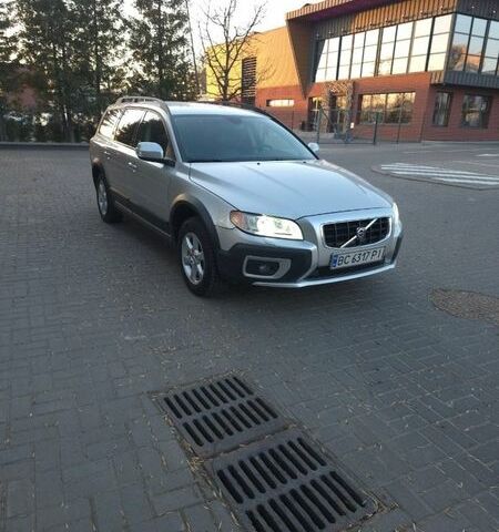 Серый Вольво ХС70, объемом двигателя 2.4 л и пробегом 290 тыс. км за 14500 $, фото 6 на Automoto.ua