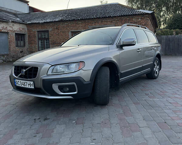 Сірий Вольво ХС70, об'ємом двигуна 2.4 л та пробігом 365 тис. км за 12800 $, фото 1 на Automoto.ua