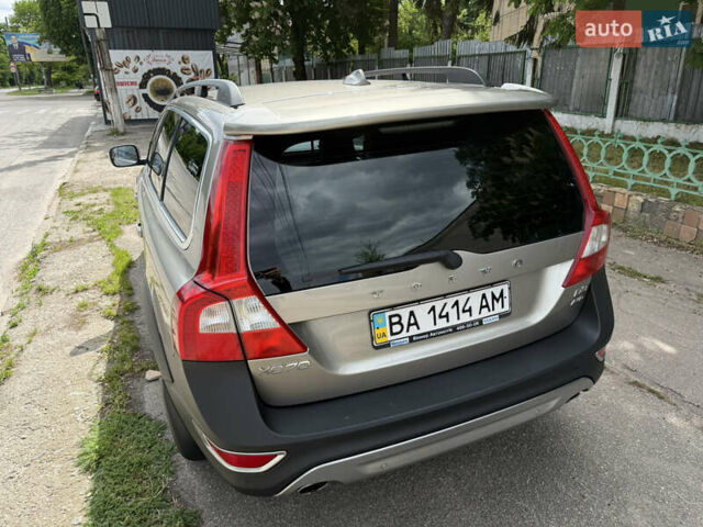 Серый Вольво ХС70, объемом двигателя 2.4 л и пробегом 218 тыс. км за 16500 $, фото 20 на Automoto.ua
