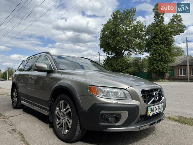 Серый Вольво ХС70, объемом двигателя 2.4 л и пробегом 218 тыс. км за 16500 $, фото 28 на Automoto.ua