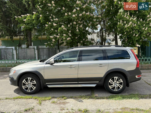 Серый Вольво ХС70, объемом двигателя 2.4 л и пробегом 218 тыс. км за 16500 $, фото 11 на Automoto.ua
