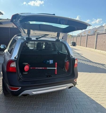 Сірий Вольво ХС70, об'ємом двигуна 2.95 л та пробігом 190 тис. км за 19900 $, фото 12 на Automoto.ua