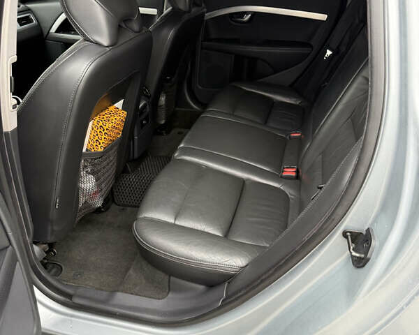 Сірий Вольво ХС70, об'ємом двигуна 2.4 л та пробігом 273 тис. км за 15500 $, фото 13 на Automoto.ua