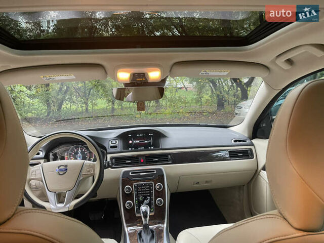 Сірий Вольво ХС70, об'ємом двигуна 3 л та пробігом 207 тис. км за 16900 $, фото 7 на Automoto.ua