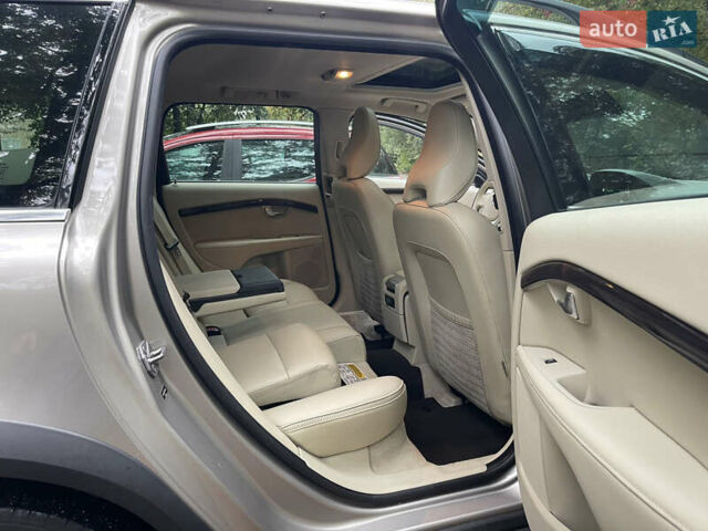 Сірий Вольво ХС70, об'ємом двигуна 3 л та пробігом 207 тис. км за 16900 $, фото 10 на Automoto.ua