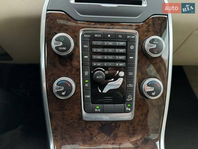 Серый Вольво ХС70, объемом двигателя 2.95 л и пробегом 206 тыс. км за 17990 $, фото 21 на Automoto.ua