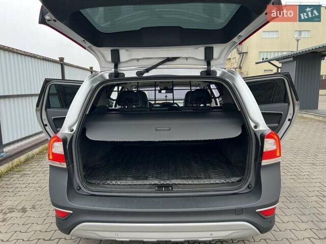 Серый Вольво ХС70, объемом двигателя 1.98 л и пробегом 250 тыс. км за 14999 $, фото 50 на Automoto.ua