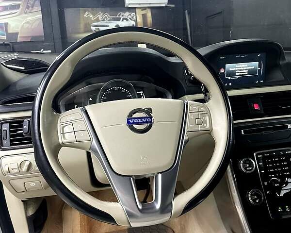 Серый Вольво ХС70, объемом двигателя 2 л и пробегом 280 тыс. км за 22000 $, фото 50 на Automoto.ua