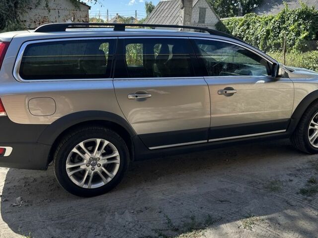 Сірий Вольво ХС70, об'ємом двигуна 2 л та пробігом 130 тис. км за 16500 $, фото 11 на Automoto.ua